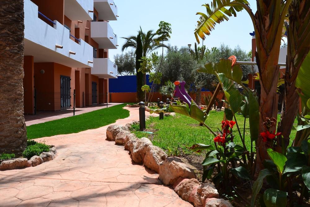 Apartamentos Turísticos Parque Tropical Vera Exterior foto