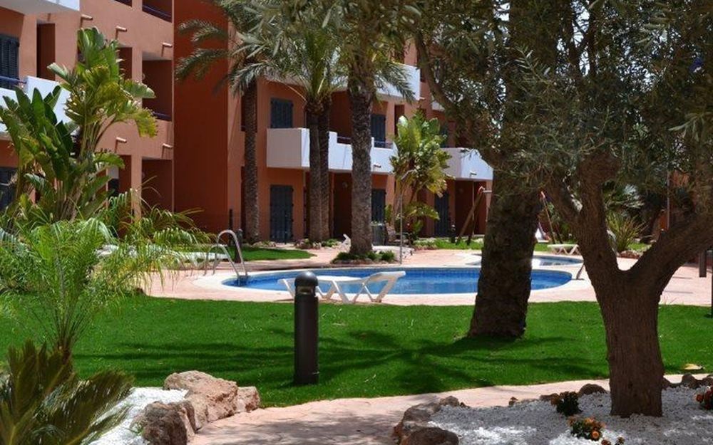 Apartamentos Turísticos Parque Tropical Vera Exterior foto